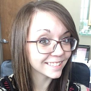 Meet your Posher, Kasey